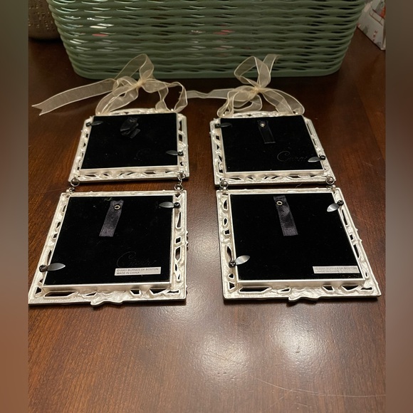 🩷 Carrs Pink & Green Photo Frame 3 1/2 By 3 1/2 Metal Frame Floral Design🩷 - Picture 8 of 9